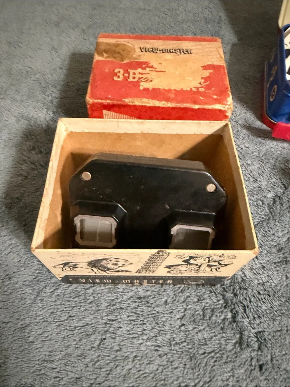 2 Classic View-Master 3D Viewer Sets & Reels